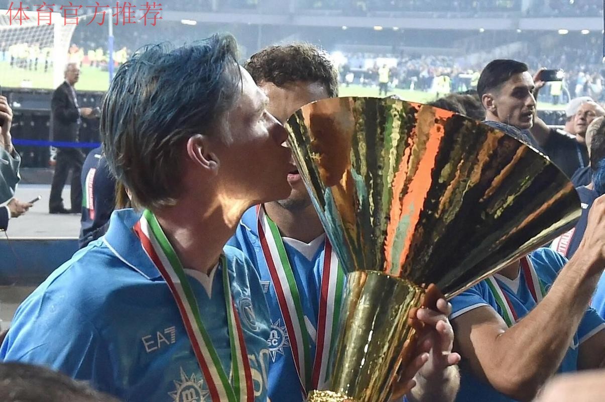 加纳乔一句话点赞麦克托米奈，苏格兰世界杯之路起航